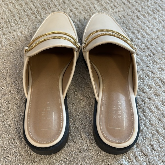 Shu Shop mules with gold chain accent - Picture 2 of 4